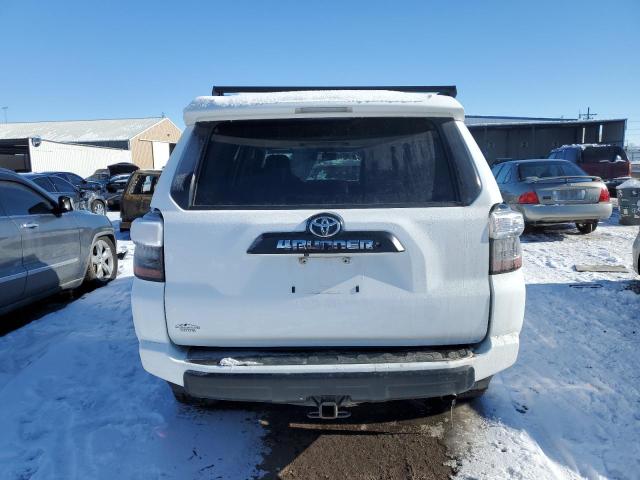 JTEBU5JRXG5354690 - 2016 TOYOTA 4RUNNER SR5/SR5 PREMIUM 白色 照片 6