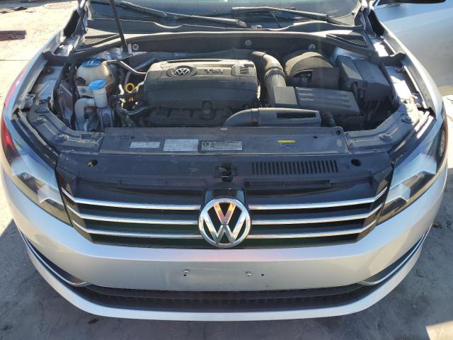 1VWAT7A31FC118852 - 2015 VOLKSWAGEN PASSAT S SILVER photo 11