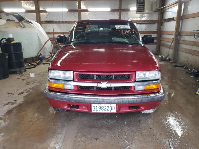 1GCDT13WX1K263939 - 2001 CHEVROLET S TRUCK S10 RED photo 5