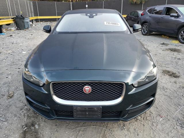 SAJAD4BN3HCP10952 - 2017 JAGUAR XE PREMIUM GREEN photo 5