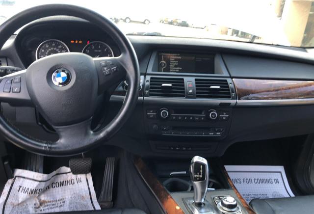 5UXZV4C53CL760738 - 2012 BMW X5 XDRIVE35I SILVER photo 9
