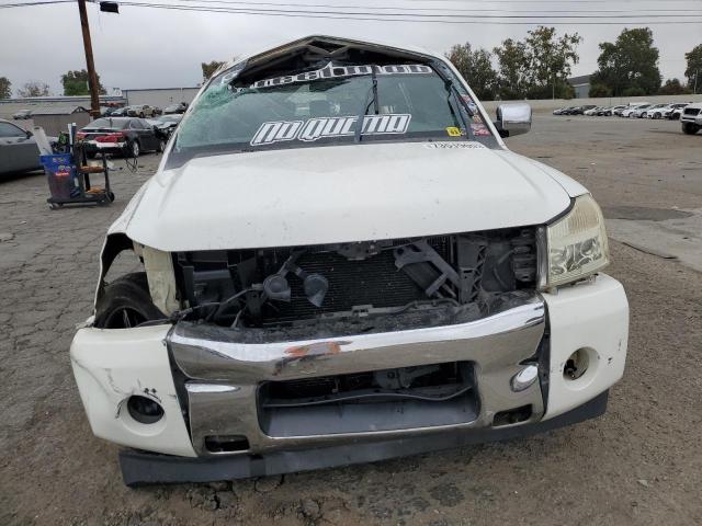 5N1AA08A25N735857 - 2005 NISSAN ARMADA SE WHITE photo 5