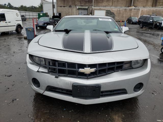 2G1FA1E30C9165923 - 2012 CHEVROLET CAMARO LS SILVER photo 5