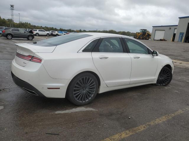 3LN6L5MU0JR613440 - 2018 LINCOLN MKZ HYBRID RESERVE WHITE photo 3