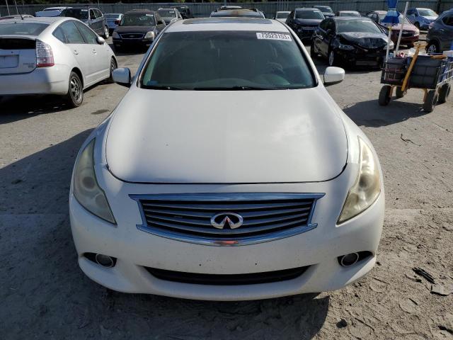 JN1CV6AR8DM763125 - 2013 INFINITI G37 WHITE photo 5