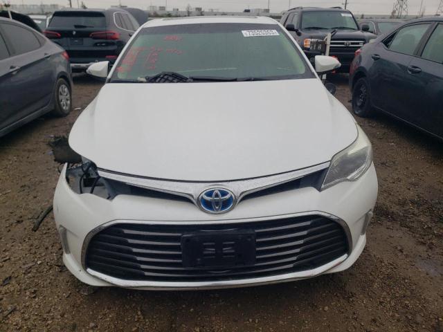 4T1BD1EB8GU053668 - 2016 TOYOTA AVALON HYBRID WHITE photo 5