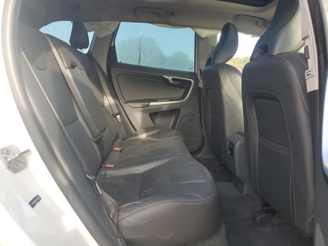 YV440MRR4H2072312 - 2017 VOLVO XC60 T5 DYNAMIC თეთრი ფოტო 11