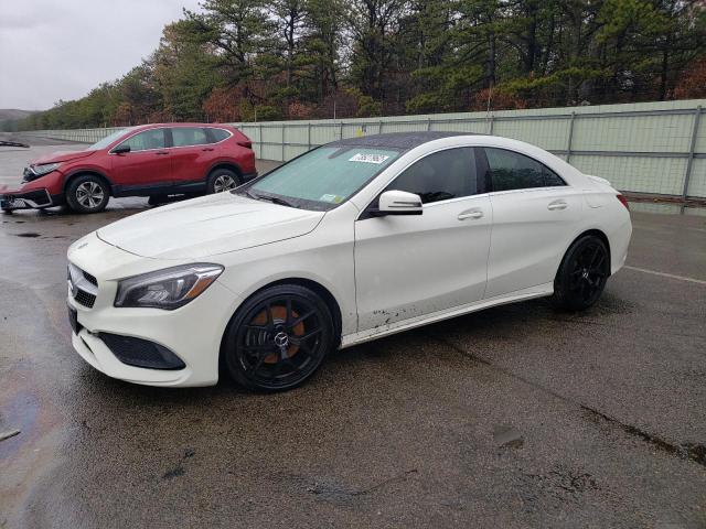 WDDSJ4GB3JN540974 - 2018 MERCEDES-BENZ CLA 250 4MATIC WHITE photo 1