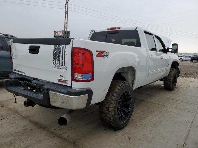 1GTHK63649F130163 - 2009 GMC SIERRA K2500 SLT WHITE photo 3