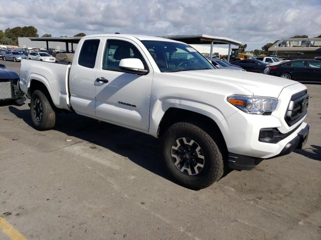 3TYRX5GN2MT007136 - 2021 TOYOTA TACOMA ACCESS CAB თეთრი ფოტო 4