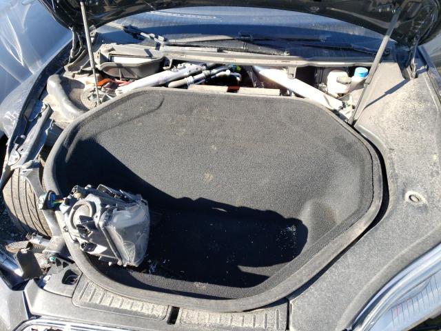 5YJSA1E2XFF102079 - 2015 TESLA MODEL S Սև լուսանկար 11