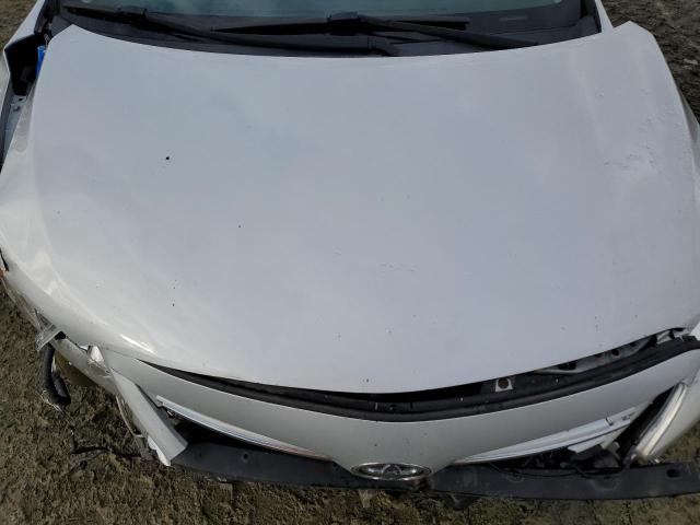 2T1BU4EE2DC111041 - 2013 TOYOTA COROLLA BASE SILVER photo 11