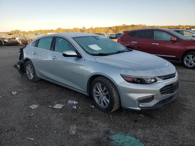 1G1ZE5ST5HF220359 - 2017 CHEVROLET MALIBU LT SILVER photo 4