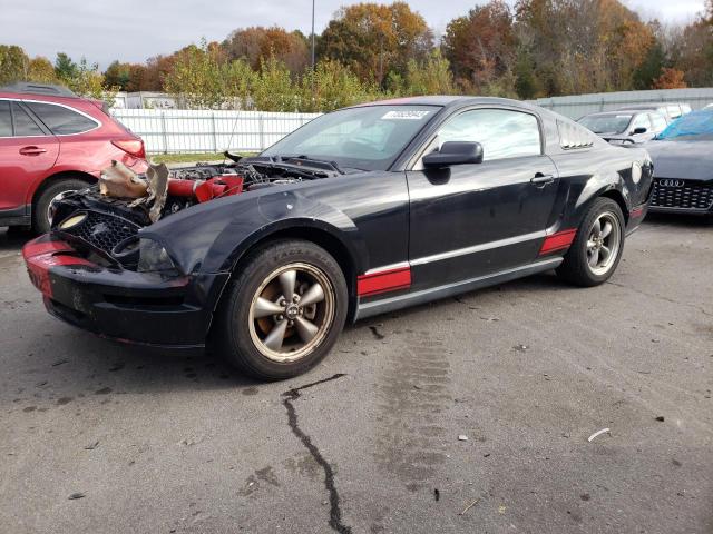 1ZVFT80N665107364 - 2006 FORD MUSTANG BLACK photo 1