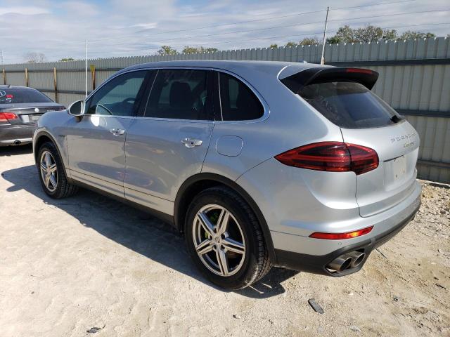 WP1AE2A27GLA18147 - 2016 PORSCHE CAYENNE SE HYBRID SILVER photo 2