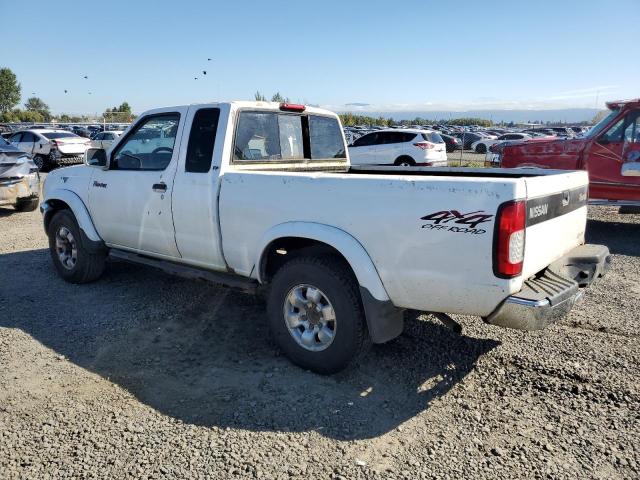 1N6ED26Y7XC303785 - 1999 NISSAN FRONTIER KING CAB XE WHITE photo 2