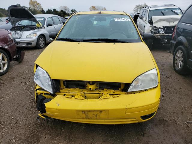 1FAFP37N46W192172 - 2006 FORD FOCUS ZX5 YELLOW photo 5