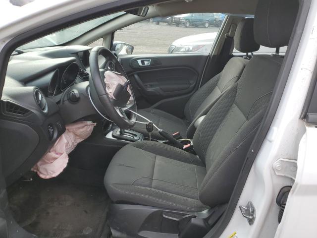 3FADP4EJXGM150314 - 2016 FORD FIESTA SE WHITE photo 7