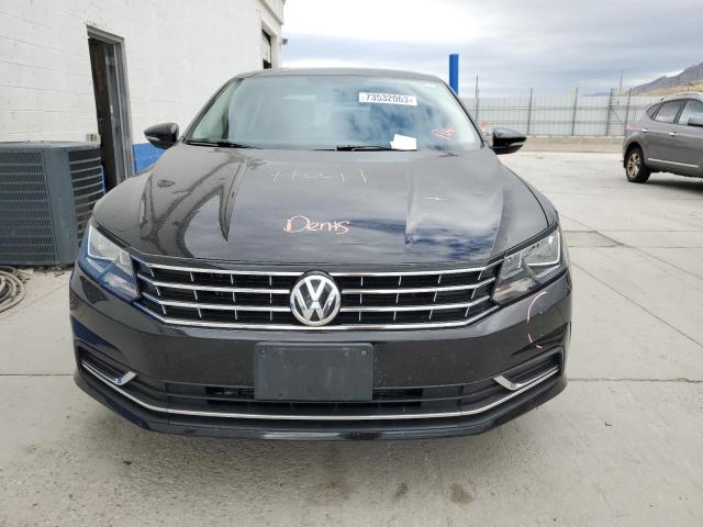 1VWAT7A39GC003496 - 2016 VOLKSWAGEN PASSAT S BLACK photo 5