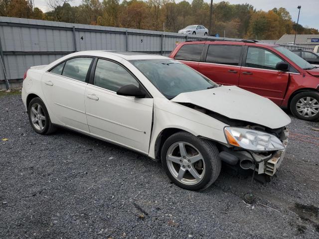 1G2ZG58NX74228255 - 2007 PONTIAC G6 BASE WHITE photo 4