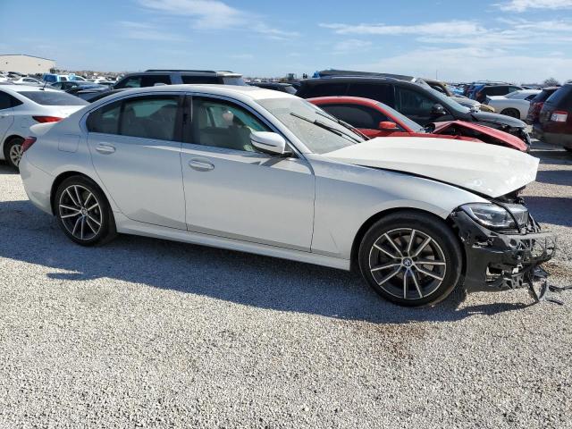 3MW5R1J09M8C07639 - 2021 BMW 330I WHITE photo 4