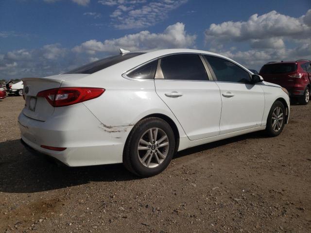 5NPE24AF2HH440309 - 2017 HYUNDAI SONATA SE WHITE photo 3