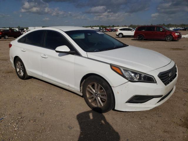 5NPE24AF2HH440309 - 2017 HYUNDAI SONATA SE WHITE photo 4