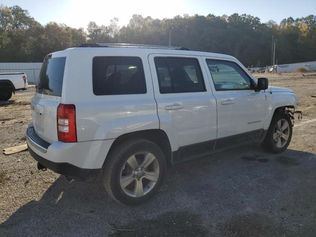 1C4NJPFA8CD716072 - 2012 JEEP PATRIOT LATITUDE WHITE photo 3