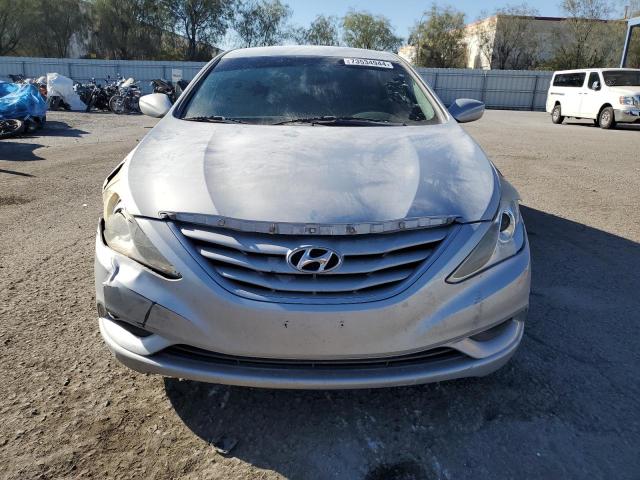 5NPEB4AC6CH323931 - 2012 HYUNDAI SONATA GLS SILVER photo 5