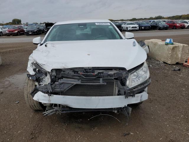 1G4GA5ED3BF257430 - 2011 BUICK LACROSSE CX WHITE photo 5