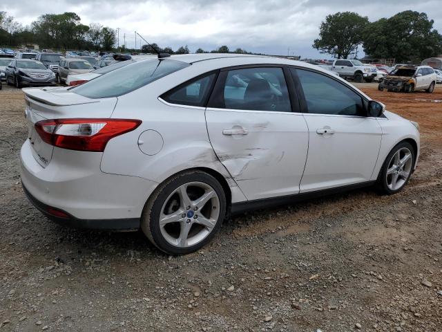 1FADP3J26DL186913 - 2013 FORD FOCUS TITANIUM WHITE photo 3