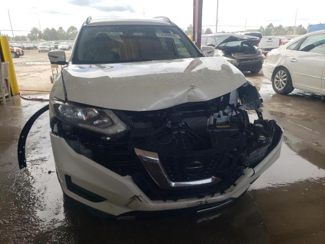 JN8AT2MT5KW503880 - 2019 NISSAN ROGUE S WHITE photo 5
