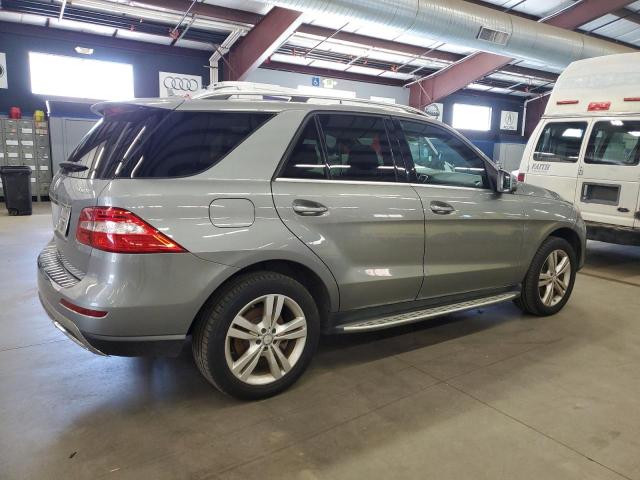 4JGDA5HB8FA518308 - 2015 MERCEDES-BENZ ML 350 4MATIC GRAY photo 3
