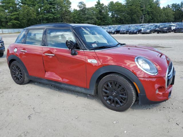 WMWXU3C52G2D29728 - 2016 MINI COOPER S RED photo 4