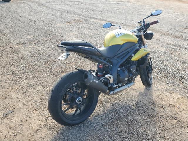 SMTN01PK2DT565522 - 2013 TRIUMPH MOTORCYCLE SPEED TRIP ABS YELLOW photo 4