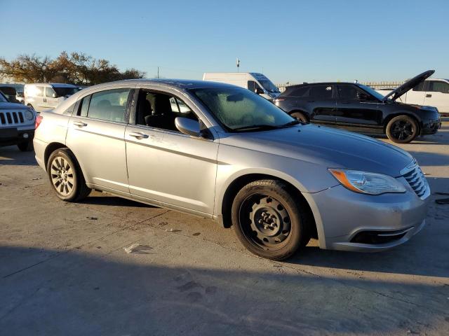 1C3CCBAG3EN101401 - 2014 CHRYSLER 200 LX SILVER photo 4