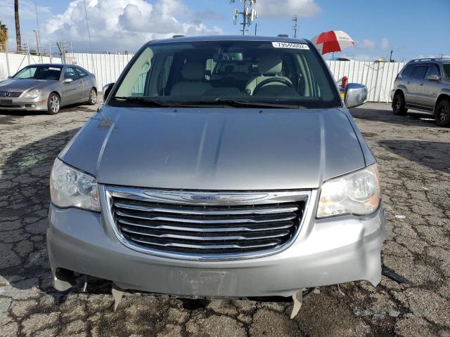 2C4RC1CG4GR193864 - 2016 CHRYSLER TOWN & COU TOURING L SILVER photo 5