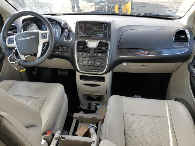 2C4RC1CG4GR193864 - 2016 CHRYSLER TOWN & COU TOURING L SILVER photo 8