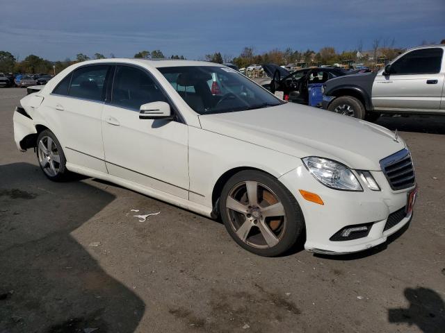 WDDHF8HB2BA452282 - 2011 MERCEDES-BENZ E 350 4MATIC WHITE photo 4