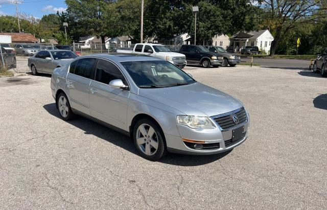 WVWJK73C29P005119 - 2009 VOLKSWAGEN PASSAT TURBO SILVER photo 1