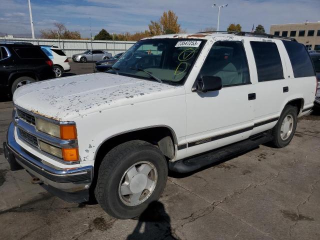 1GNEK13R9TJ305065 - 1996 CHEVROLET TAHOE K1500 WHITE photo 1