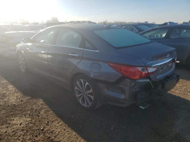 5NPEC4AB6DH752847 - 2013 HYUNDAI SONATA SE GRAY photo 2