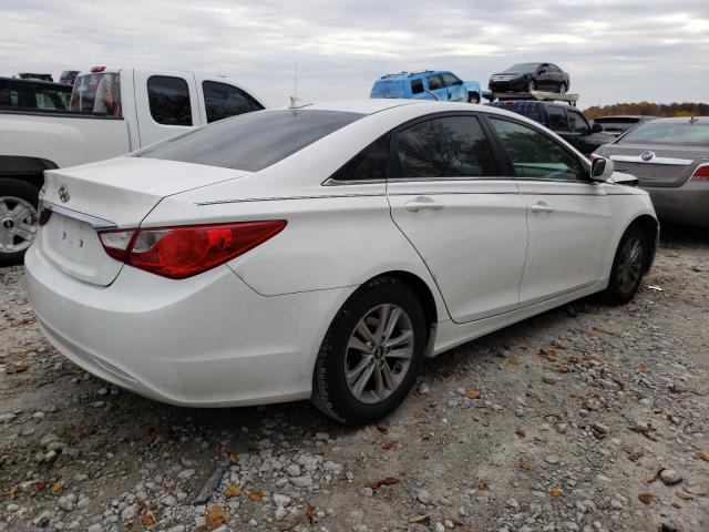 5NPEB4AC6DH780191 - 2013 HYUNDAI SONATA GLS WHITE photo 3