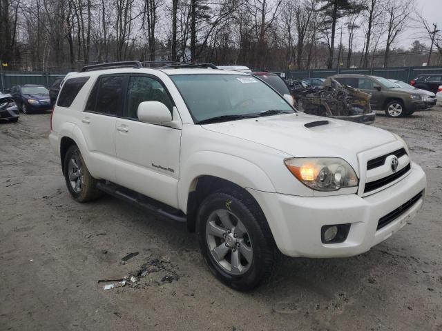 JTEBU14R18K035184 - 2008 TOYOTA 4RUNNER SR5 WHITE photo 4