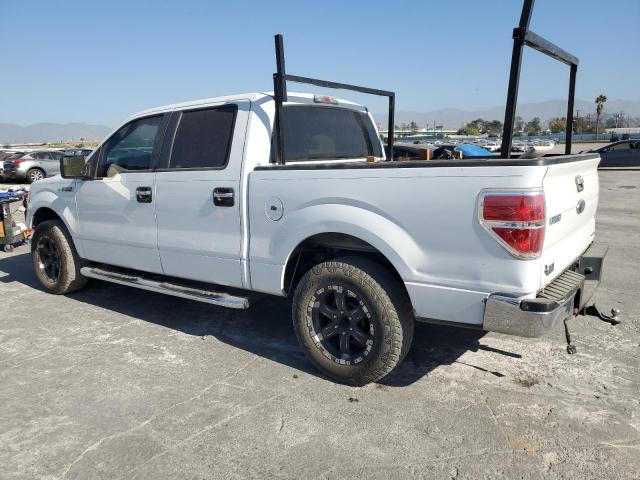 1FTFW1CF5BFA19500 - 2011 FORD F150 SUPERCREW WHITE photo 2