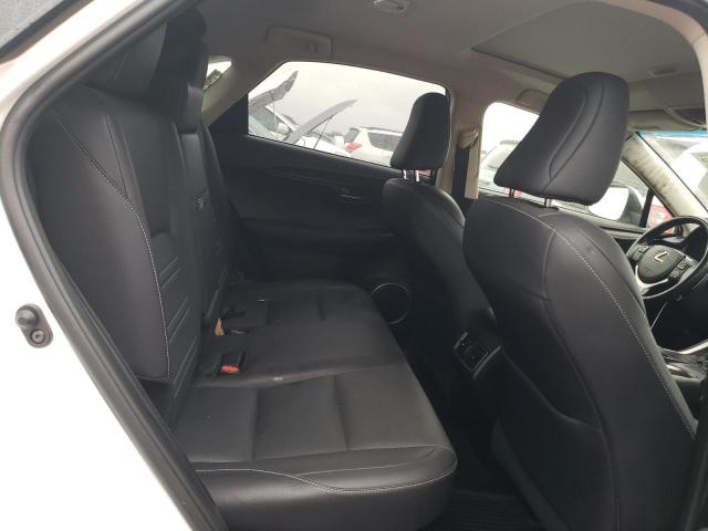 JTJBARBZ8J2158871 - 2018 LEXUS NX 300 BASE 白色 照片 10