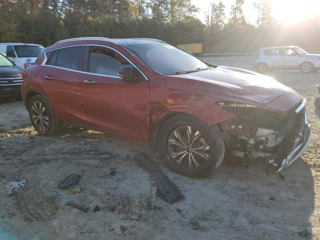 SJKCH5CR6JA052402 - 2018 INFINITI QX30 BASE أحمر صورة 4