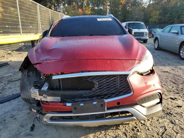 SJKCH5CR6JA052402 - 2018 INFINITI QX30 BASE أحمر صورة 5