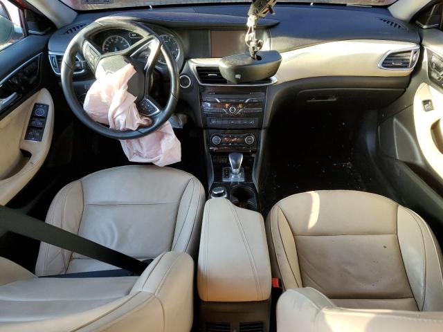 SJKCH5CR6JA052402 - 2018 INFINITI QX30 BASE أحمر صورة 8