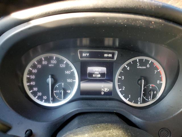 SJKCH5CR6JA052402 - 2018 INFINITI QX30 BASE أحمر صورة 9